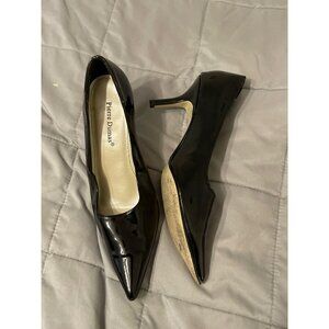 Pierre Dumas Black Patent Leather Pointed-Toe Stiletto Heels Size 8M